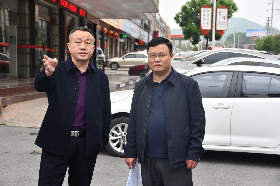 周开建带队到酿溪镇芭蕉等社区督导国家卫生新邵县城复审工作_邵阳头条网
