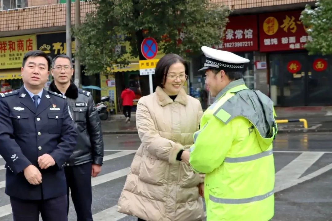 以雪为令！新邵积极应对低温雨雪天气_邵阳头条网