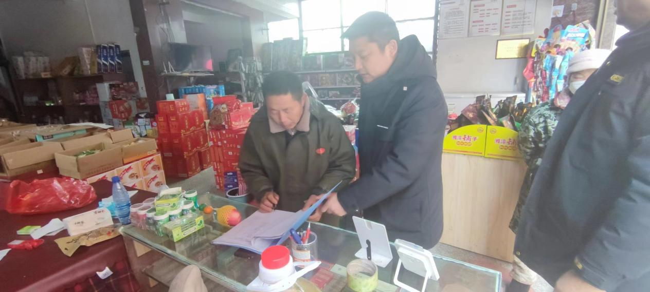 龙溪铺镇开展春节前烟花爆竹打非治违专项整治_邵阳头条网