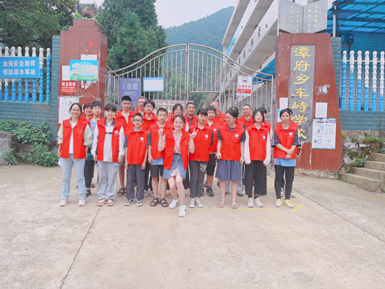 潭府乡车峙村：政协搭桥 村校联动 人居环境大提升_邵阳头条网