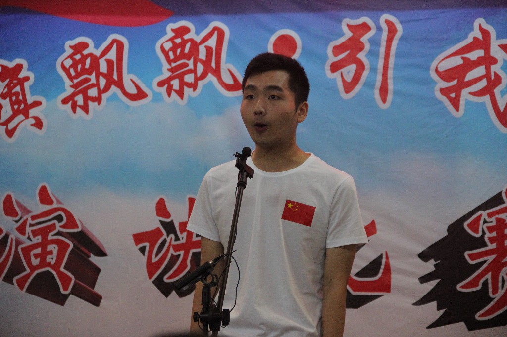 新邵县“红旗飘飘 引我成长”主题演讲赛圆满结束(图8)