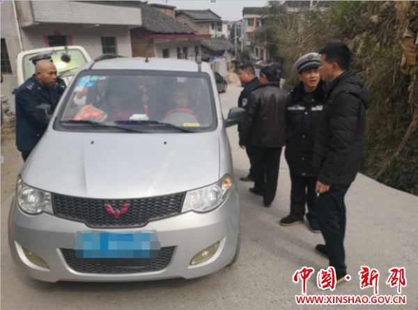 潭溪镇开展春运安全大检查(图1)
