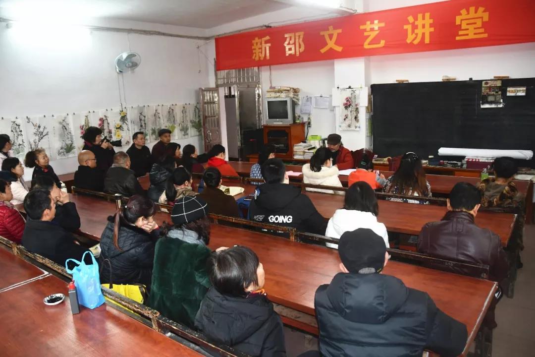 知名人物画家刘铁臂做客新邵文艺讲堂第三期(图2)