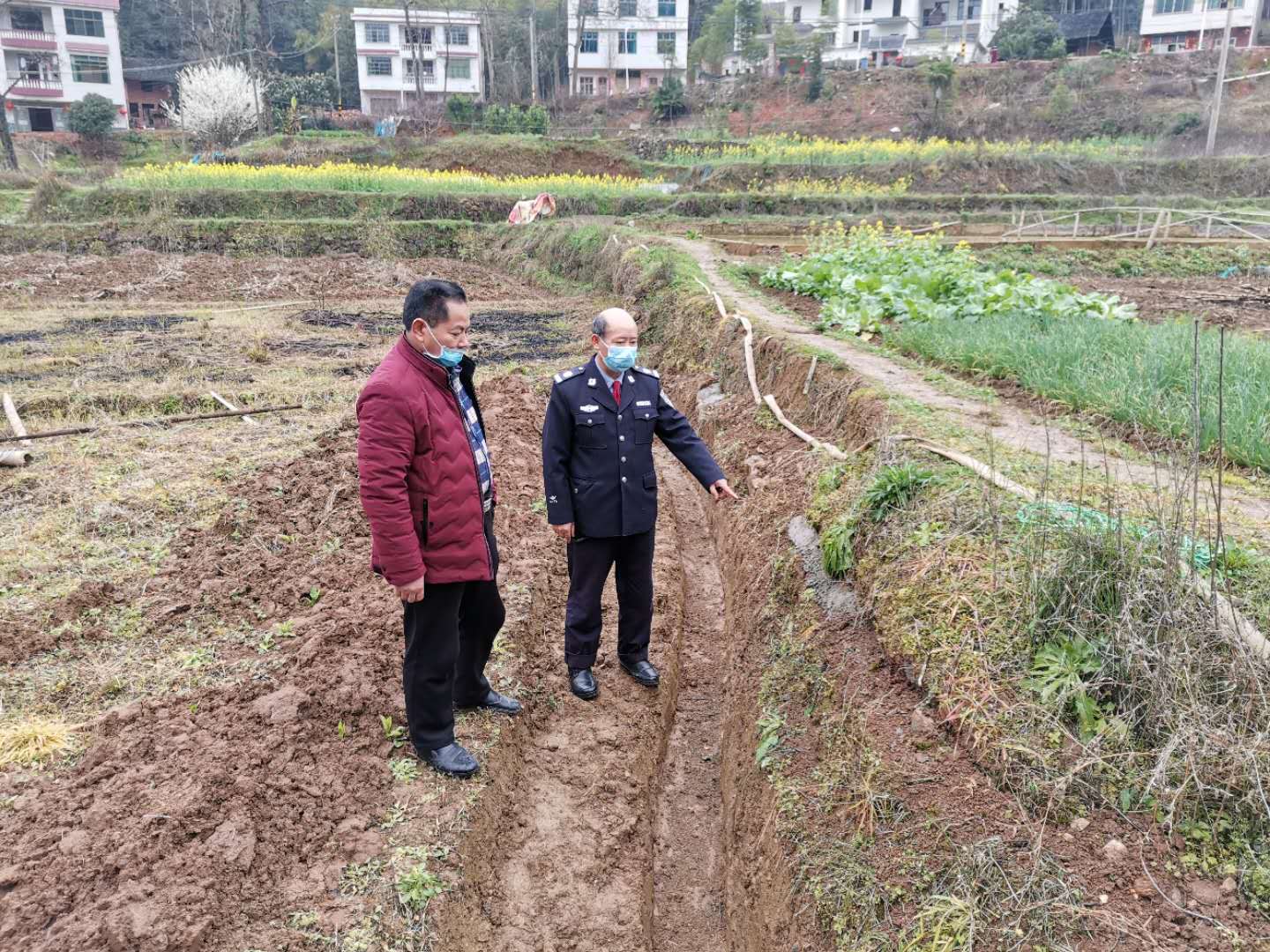新邵县司法局“三聚力”助力疫情防控(图1)