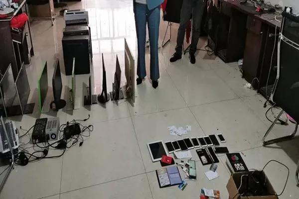 新邵警方查获一网络赌博、电信诈骗窝点(图1)