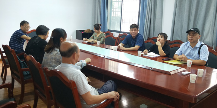 市老干部局调研新邵县发改局“美在金秋”党员之家建设(图2)