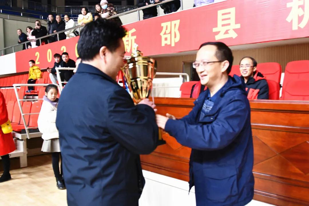 ​新邵县机关干部职工篮球赛圆满落幕(图2)