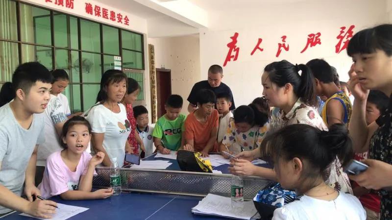 新邵6000教师筑牢暑假防溺水长堤(图1)