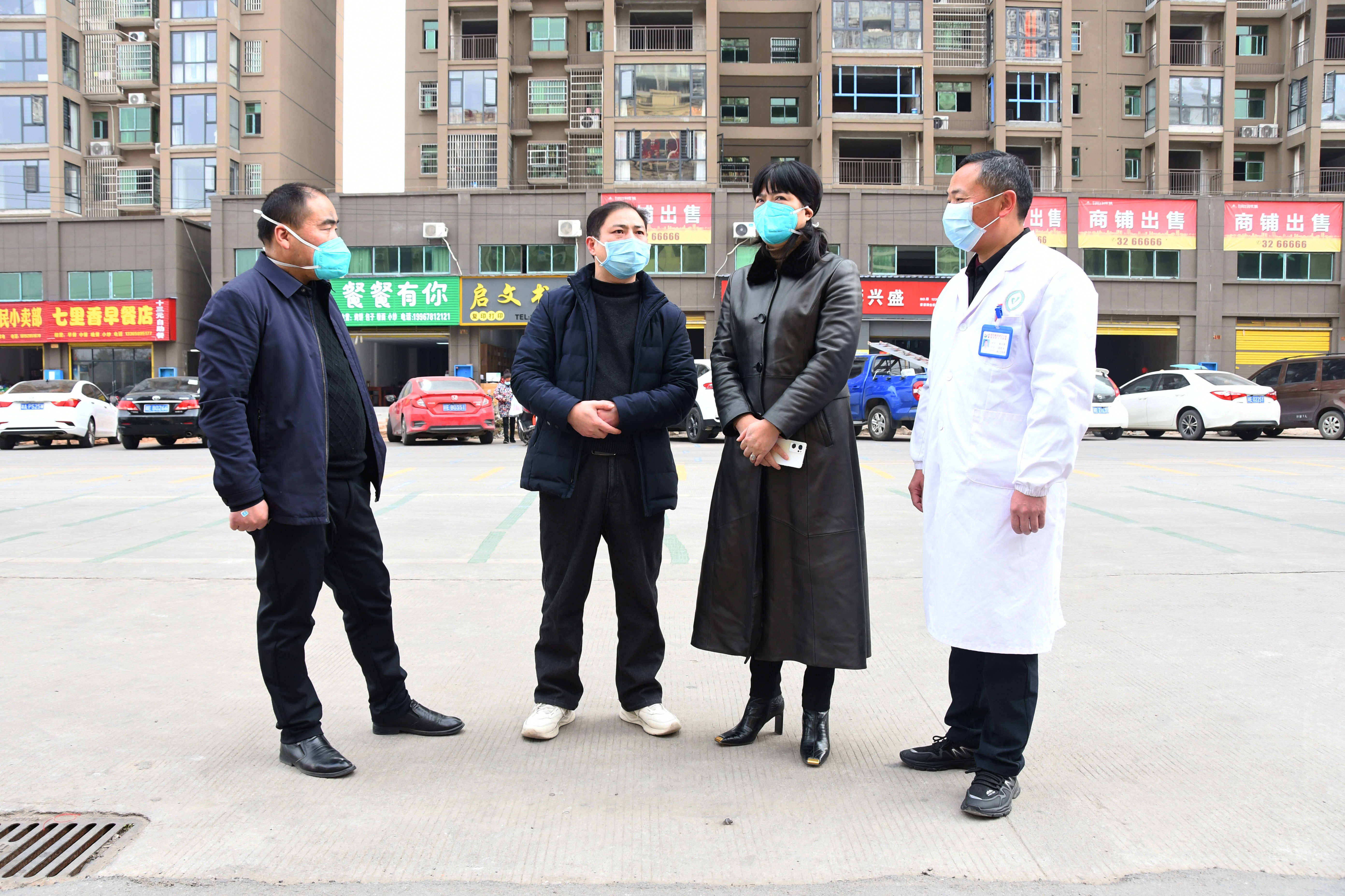 罗静率队调研发热门诊（诊室）工作(图2)