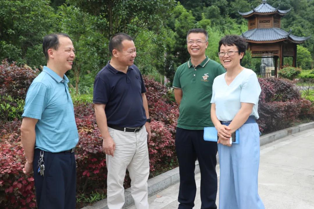 隆回县组团来新邵，考察农村人居环境整治工作(图2)