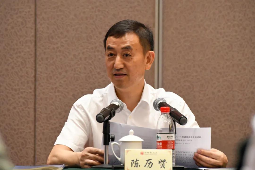 新邵县“八一”军政座谈会召开(图2)