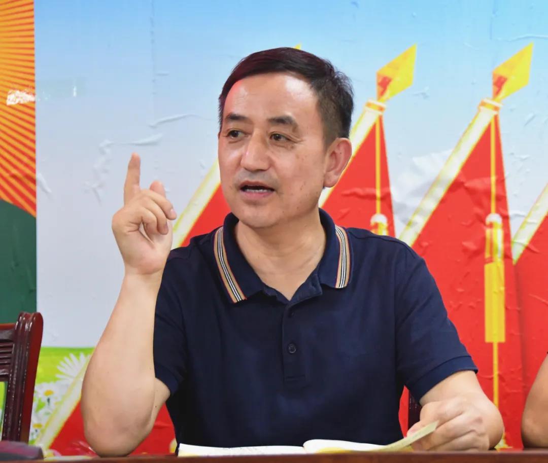 陈历贤督查指导坪上镇防溺水工作并参加“星期一夜校”(图3)
