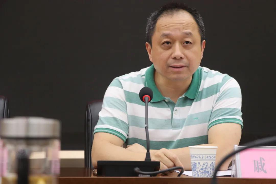 省证监局局长李宇白调研指导新邵企业上市工作(图5)
