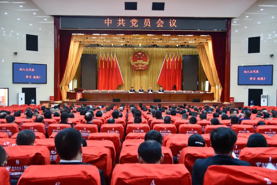 新邵县领导亲切看望县人大代表(图3)
