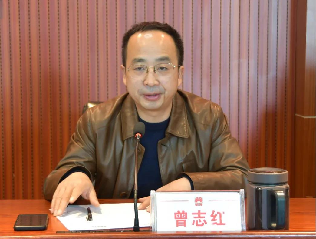 市人大常委会来新邵宣讲学习贯彻中央人大工作会议精神(图1)