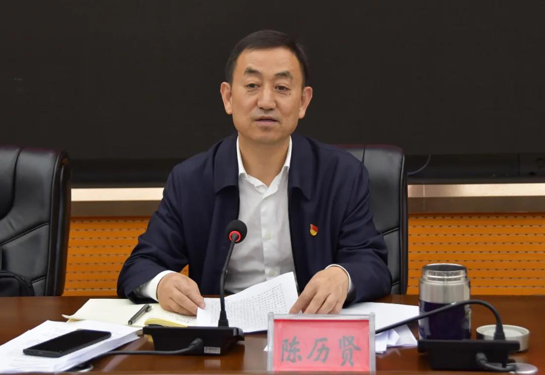 新邵县委理论学习中心组（扩大）集体学习党的十九届六中全会精神(图2)