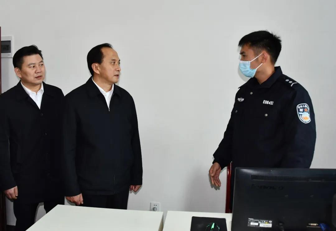 许显辉赴新邵县调研督导公安工作(图1)