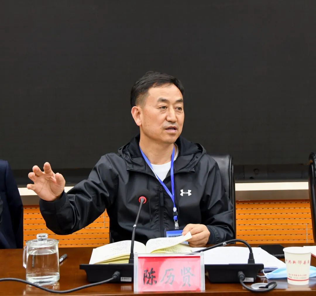 新邵紧急调度部署疫情防控工作(图2)