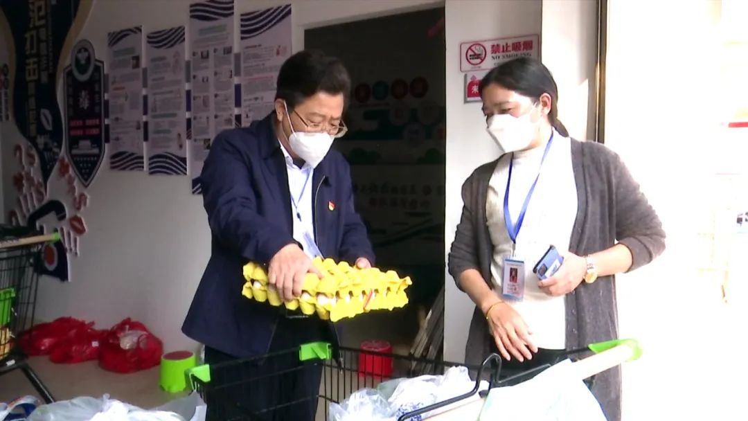 新邵县领导深入一线督导疫情防控工作(图4)