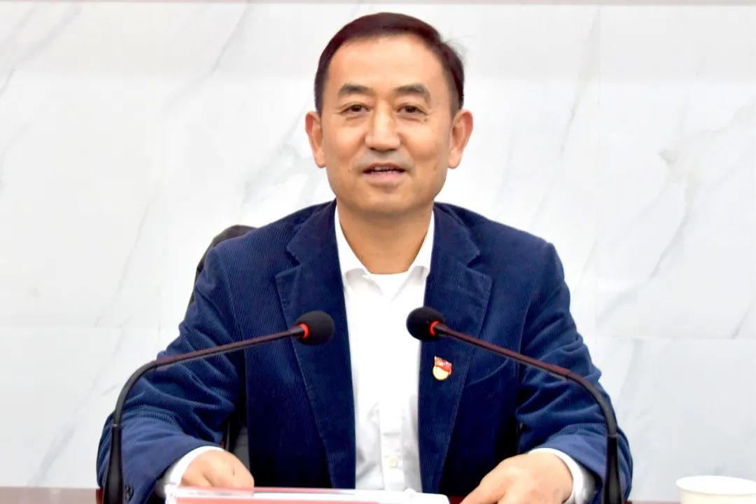 陈历贤到基层开展党的二十大精神宣讲(图2)