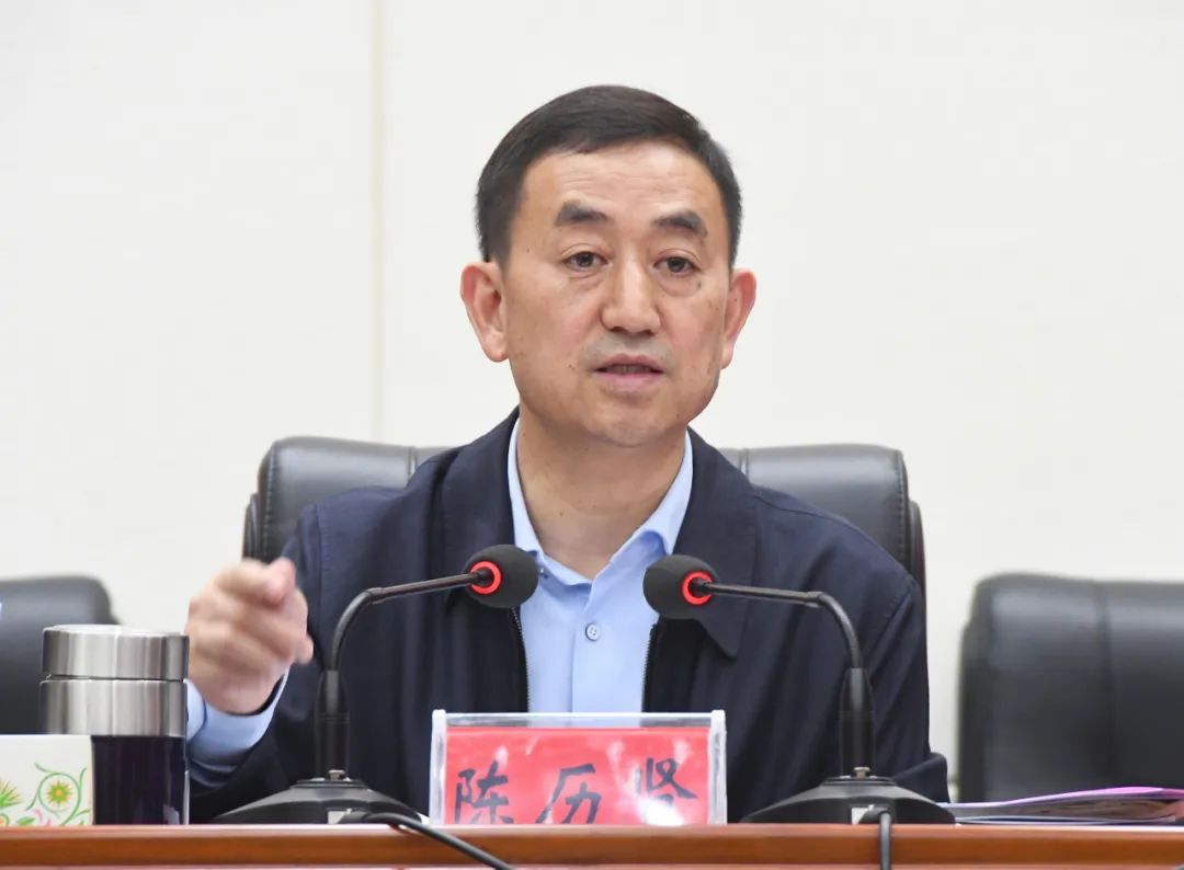新邵召开传达学习全国两会精神暨国家卫生县复审工作动员大会(图3)