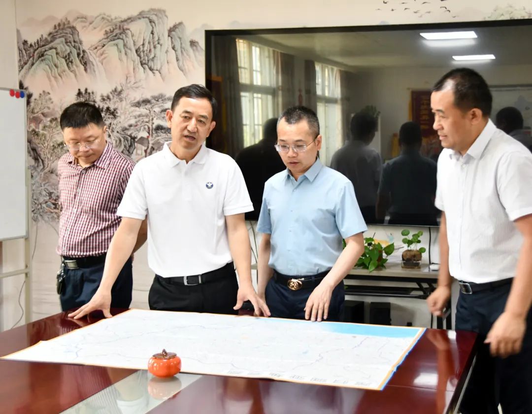 陈历贤到新邵经开区开展“企业家接待日”活动(图2)