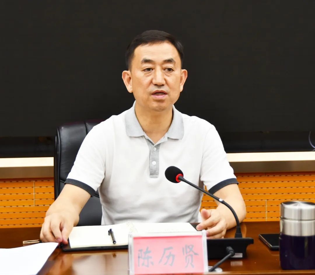 新邵县委办举行“星期一夜校”暨支部主题党日活动(图2)