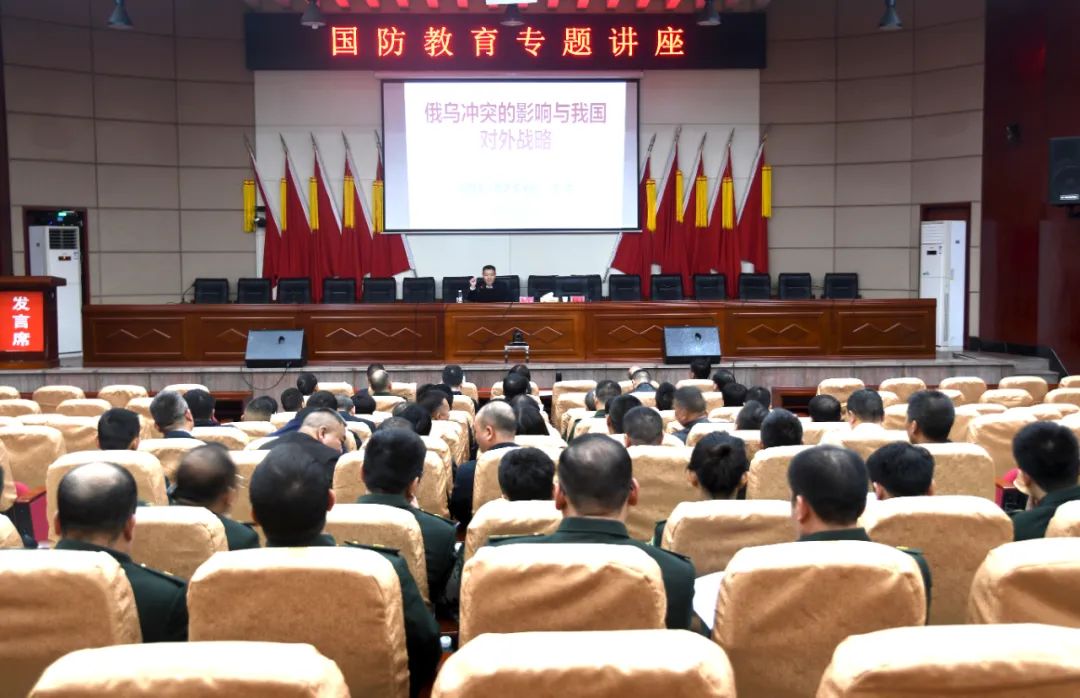 新邵县委常委议军会、乡镇党委书记党管武装工作述职暨县领导“军事日”活动举行(图2)