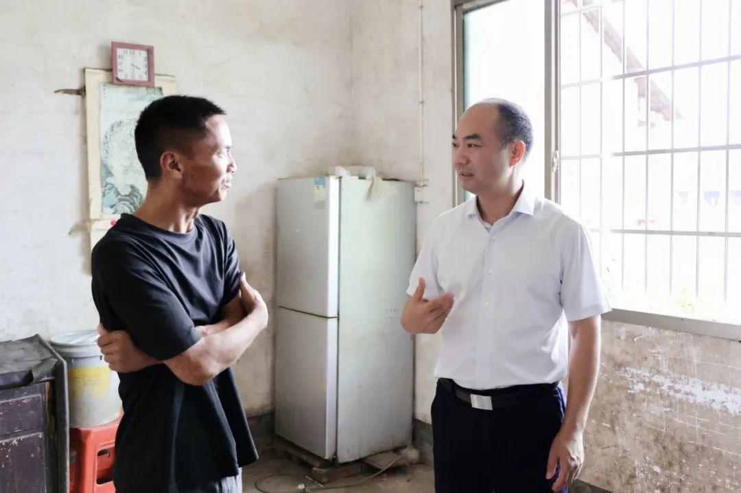 谢小军督导调研巩固拓展脱贫攻坚成果同乡村振兴有效衔接工作(图1)