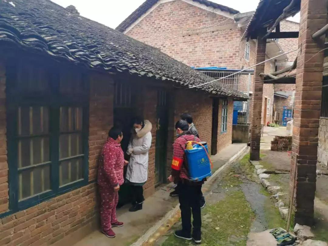 新邵县酿溪镇疫情防控实招实效(图3)