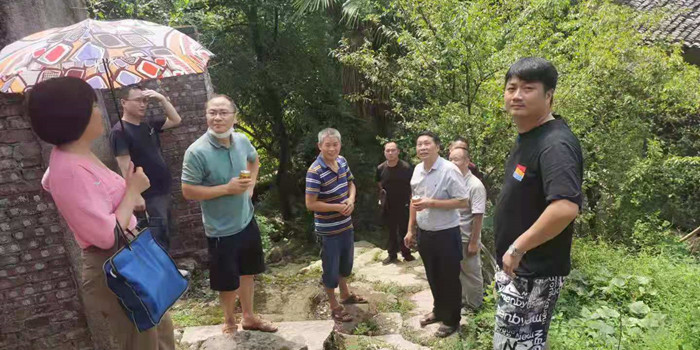 县应急管理局督导迎光乡灾后重建工作(图1)
