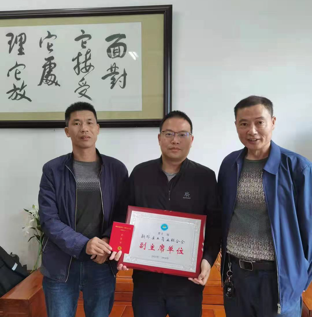 新邵龙溪铺镇：深入企业开展走访调研活动(图1)