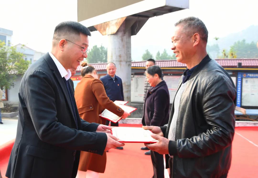 新邵戴何村：唱响乡村振兴主旋律(图1)